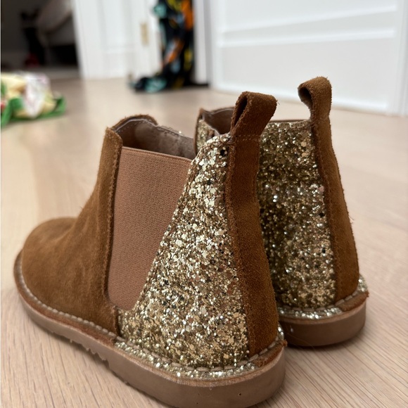 Childrenchic Brown & Gold Chelsea Boots, Size 30 - Picture 3 of 5